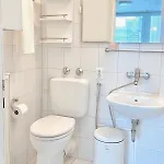 Yeganeh * كولونيا