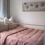 شقة Yeganeh كولونيا