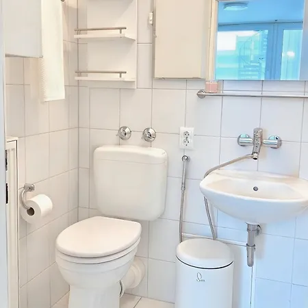 Modern Two-bedroom With Balcony In * Cologne