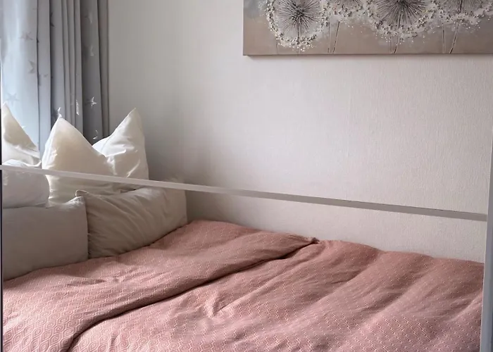 Apartment Yeganeh Cologne